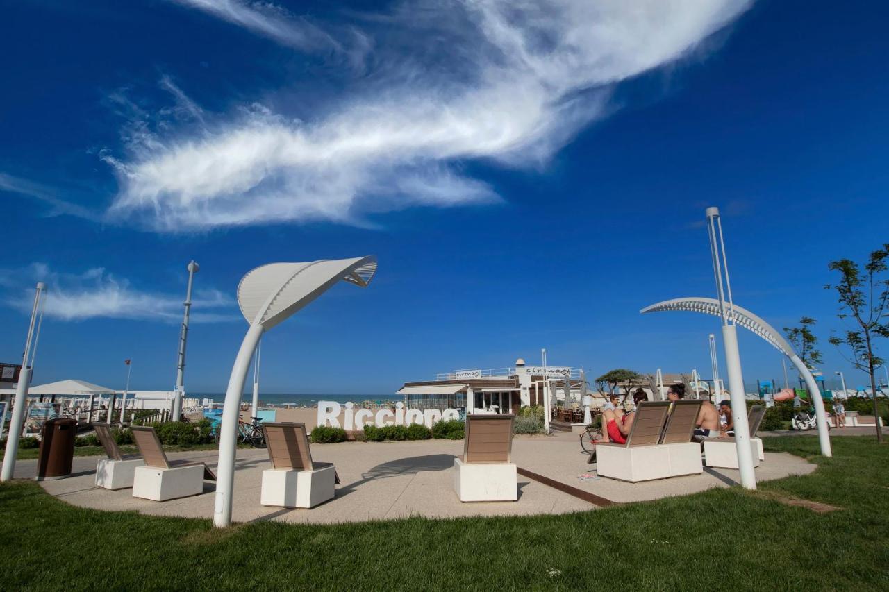 Trilocale Luna Riccione Buitenkant foto